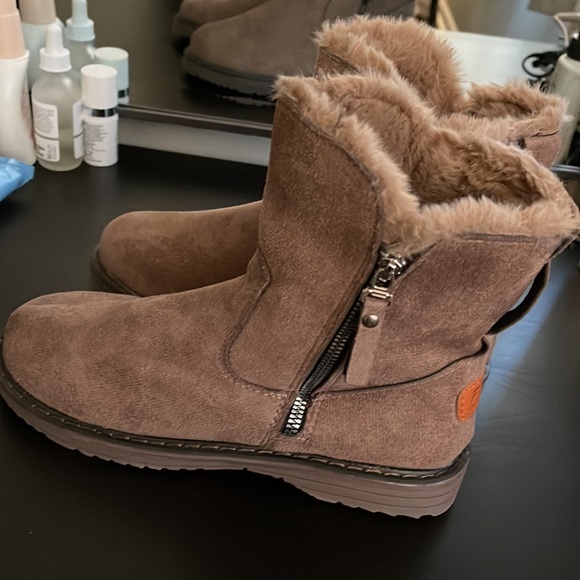 Winter boots - Picture 7 of 8